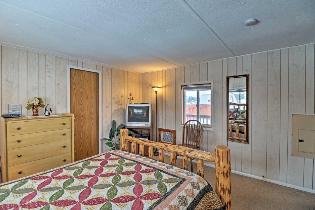 Columbia Falls Home About 22 Mi To Glacier Natl Park! Exterior photo